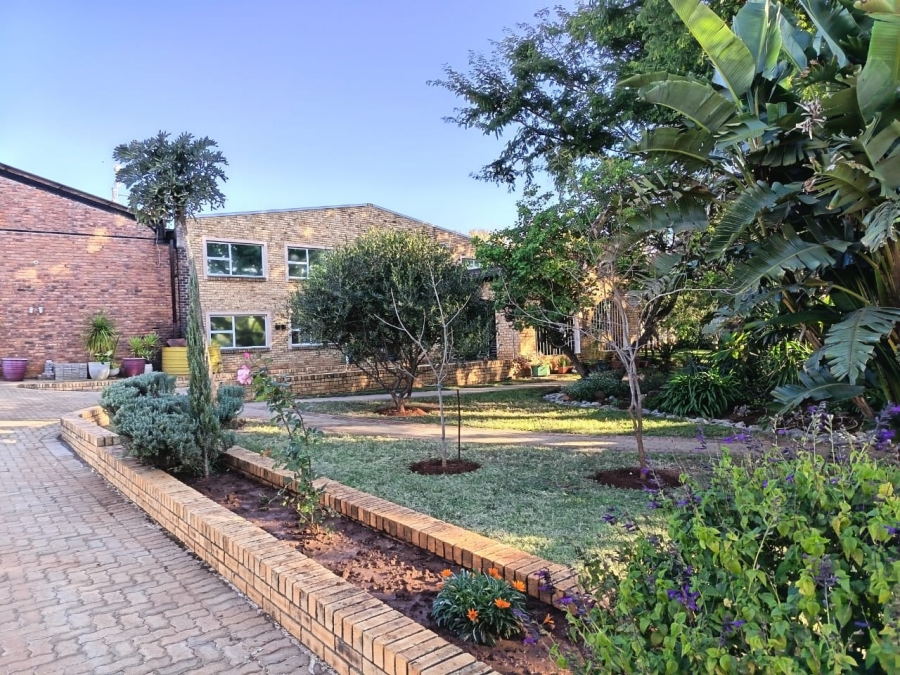 4 Bedroom Property for Sale in Mooinooi North West